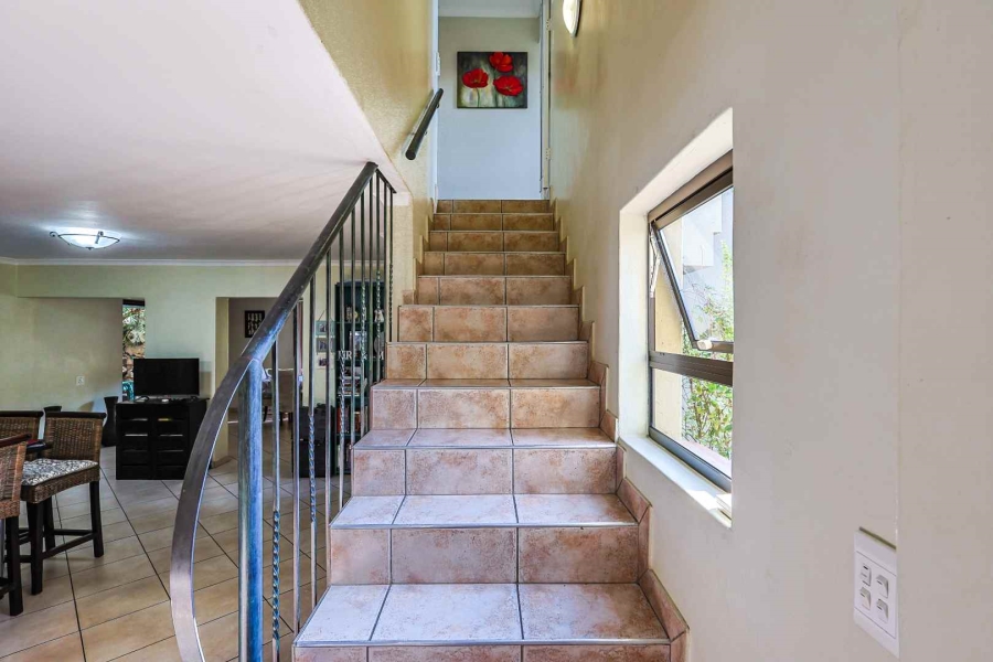 2 Bedroom Property for Sale in Wapadrand Gauteng