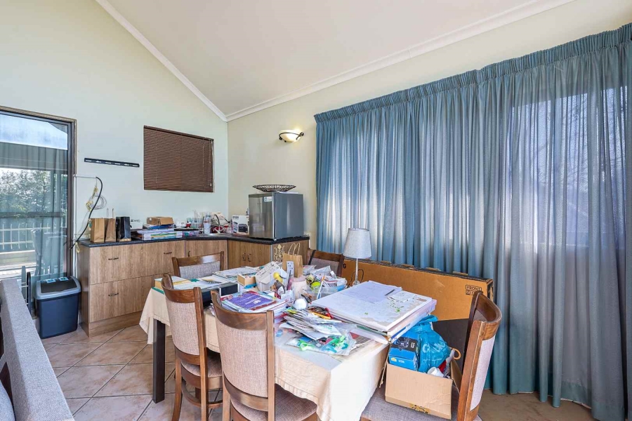 2 Bedroom Property for Sale in Wapadrand Gauteng