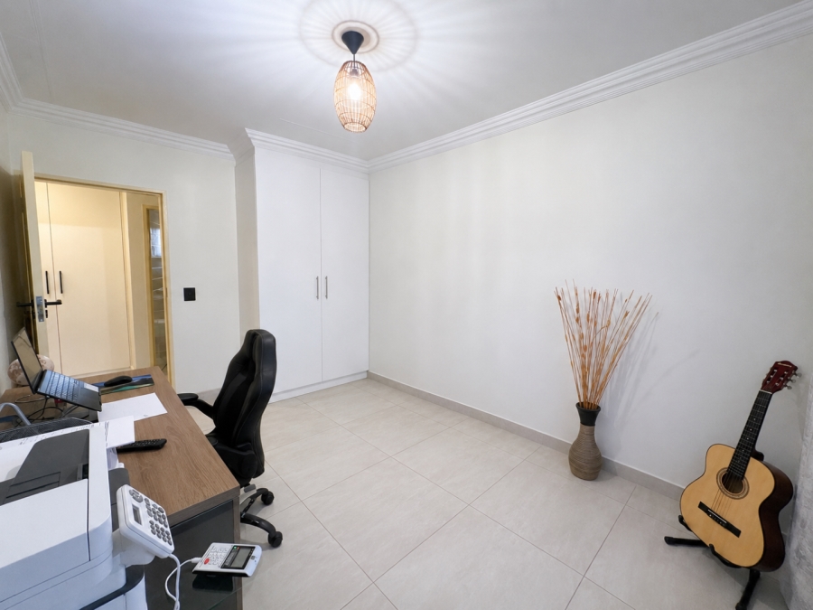 4 Bedroom Property for Sale in Montana Gauteng