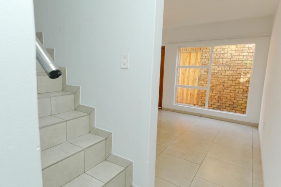 To Let 3 Bedroom Property for Rent in Dersley Gauteng