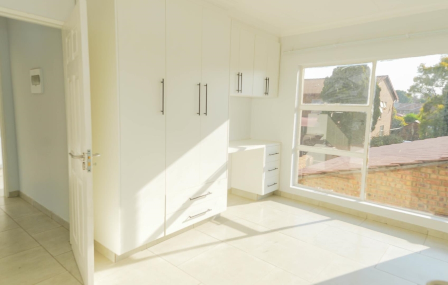 To Let 3 Bedroom Property for Rent in Dersley Gauteng