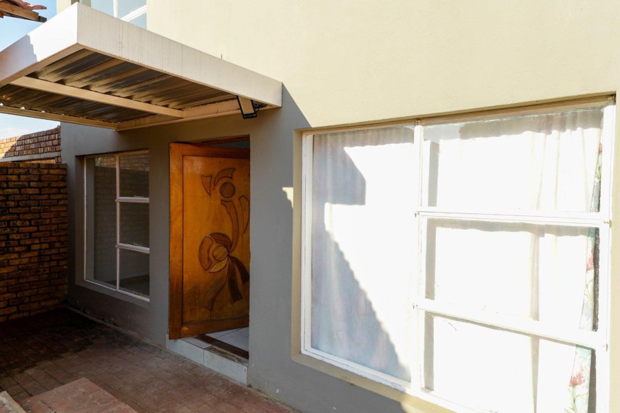 To Let 3 Bedroom Property for Rent in Dersley Gauteng