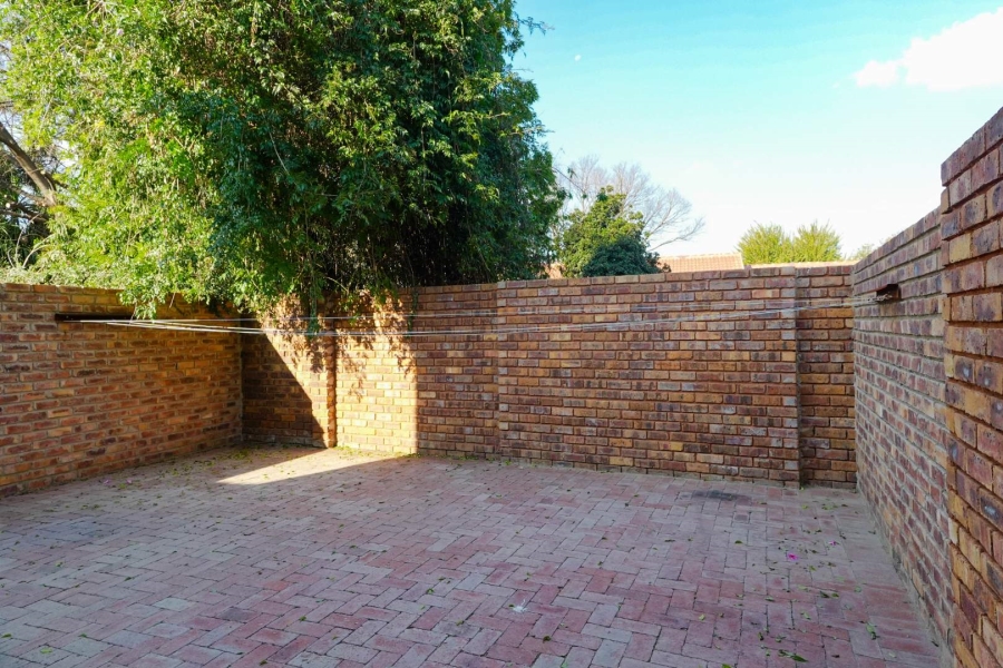 To Let 3 Bedroom Property for Rent in Dersley Gauteng
