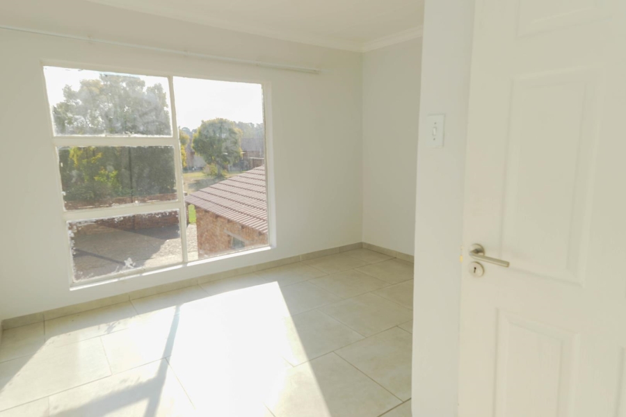 To Let 3 Bedroom Property for Rent in Dersley Gauteng