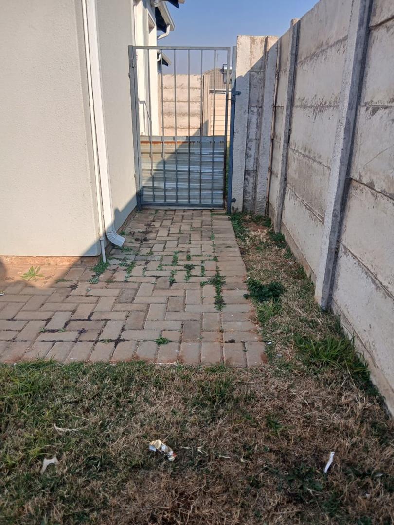 3 Bedroom Property for Sale in Alliance Gauteng