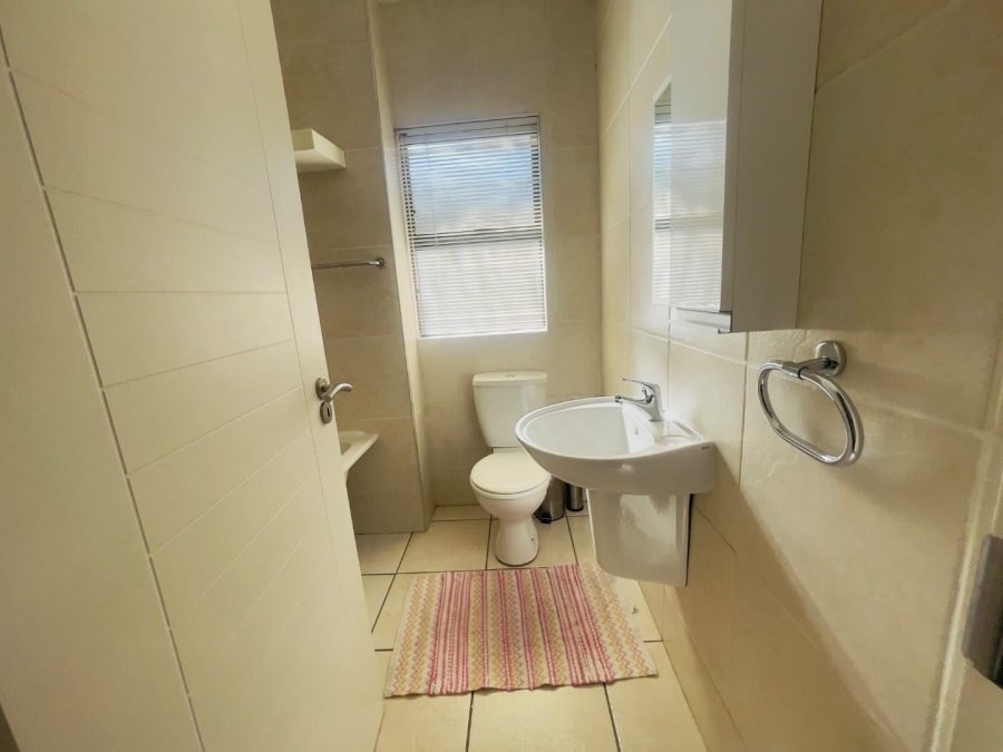 To Let 2 Bedroom Property for Rent in Morningside Gauteng