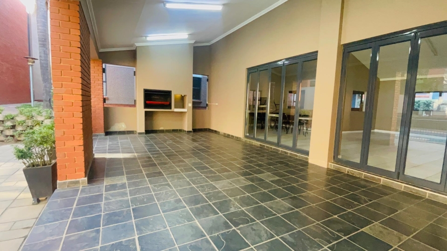 To Let 2 Bedroom Property for Rent in Morningside Gauteng