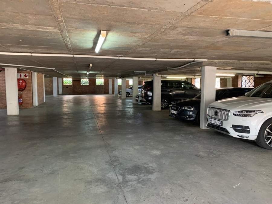 To Let Commercial Property for Rent in Woodmead Gauteng