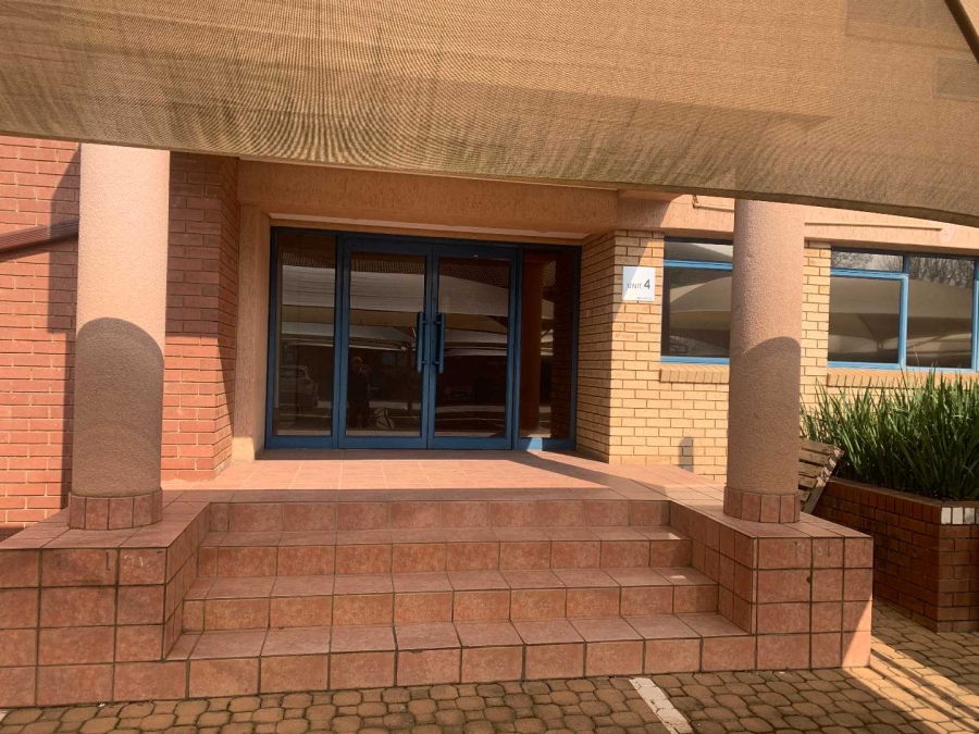 To Let Commercial Property for Rent in Parktown Gauteng