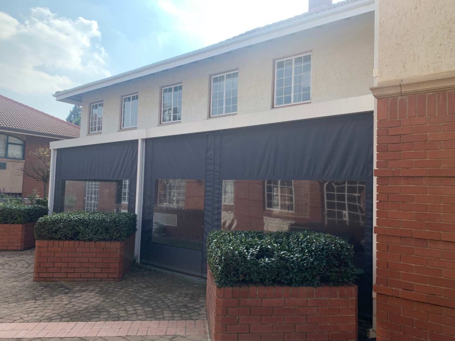 To Let Commercial Property for Rent in Parktown Gauteng