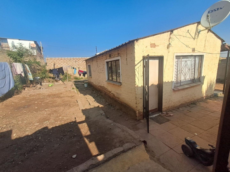 2 Bedroom Property for Sale in Mamelodi Gauteng