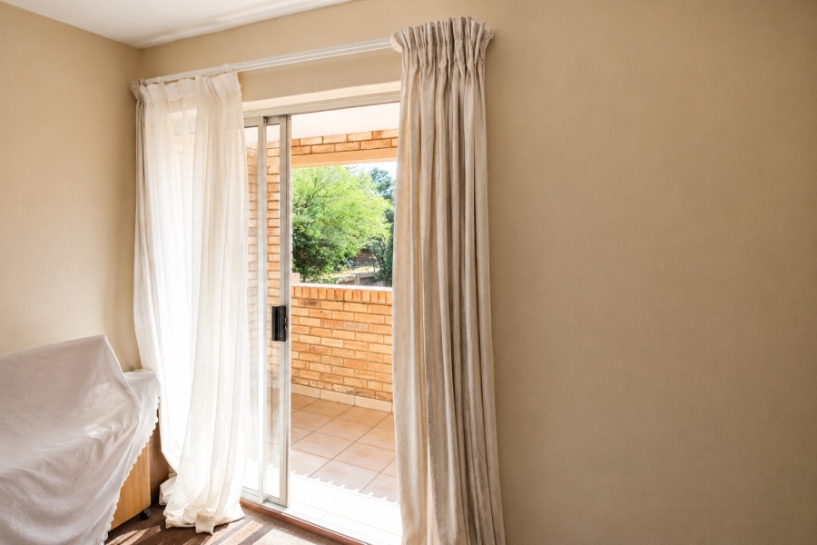 2 Bedroom Property for Sale in Wilro Park Gauteng