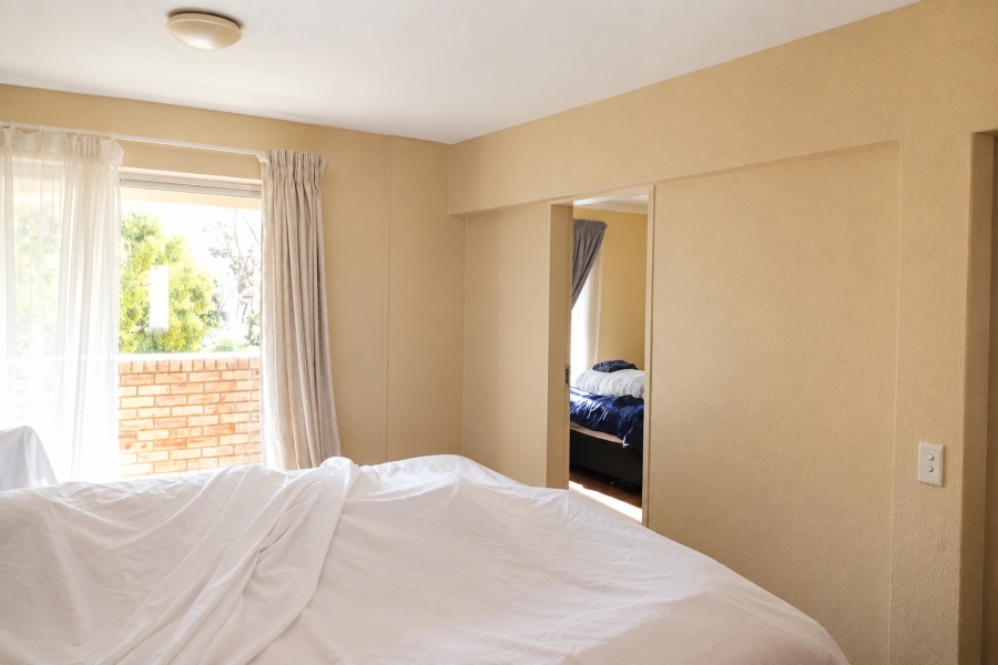 2 Bedroom Property for Sale in Wilro Park Gauteng
