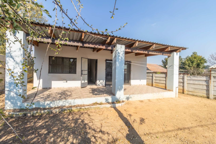 3 Bedroom Property for Sale in Buccleuch Gauteng