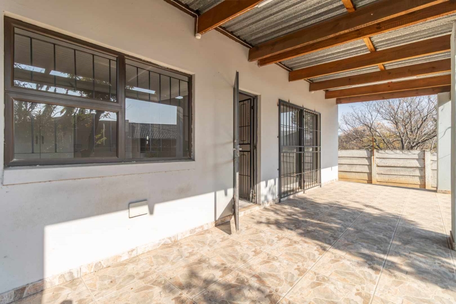 3 Bedroom Property for Sale in Buccleuch Gauteng