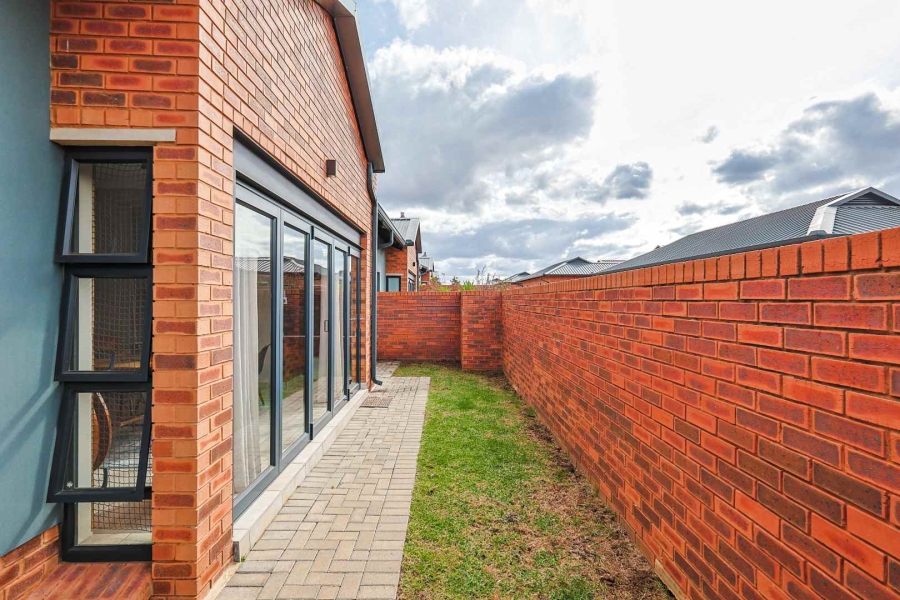 3 Bedroom Property for Sale in Six Fountains Residential Estate Gauteng
