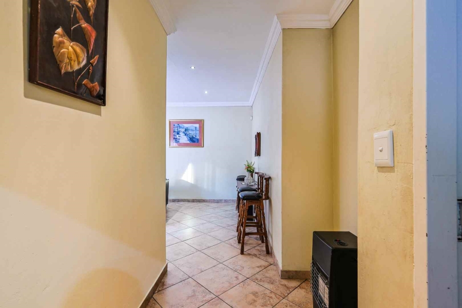 4 Bedroom Property for Sale in Waterkloof Ridge Gauteng