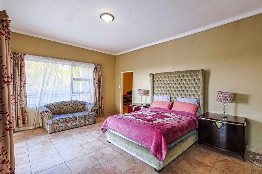 4 Bedroom Property for Sale in Waterkloof Ridge Gauteng