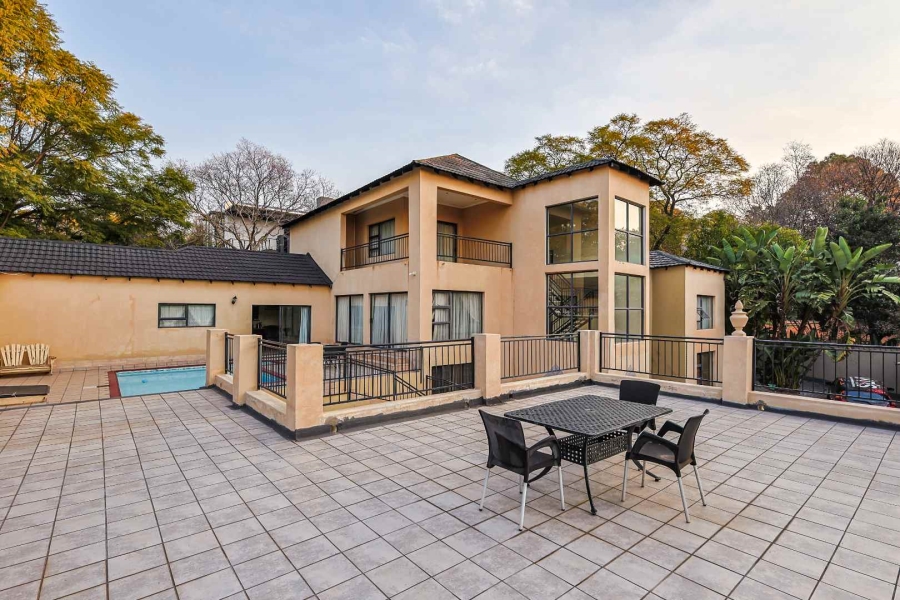 4 Bedroom Property for Sale in Waterkloof Ridge Gauteng