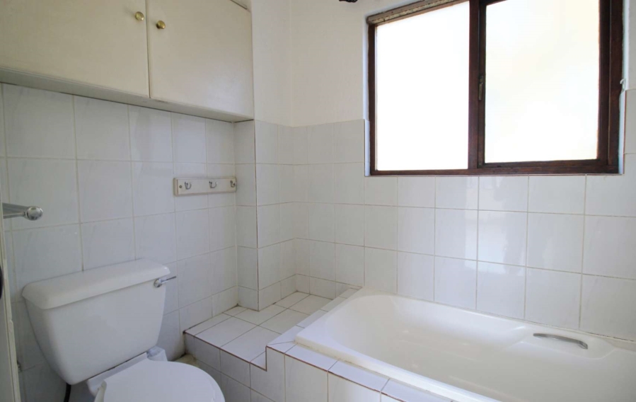 To Let 2 Bedroom Property for Rent in Douglasdale Gauteng