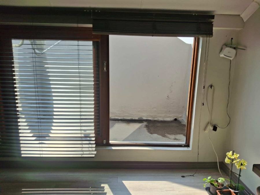 To Let 1 Bedroom Property for Rent in Morningside Gauteng