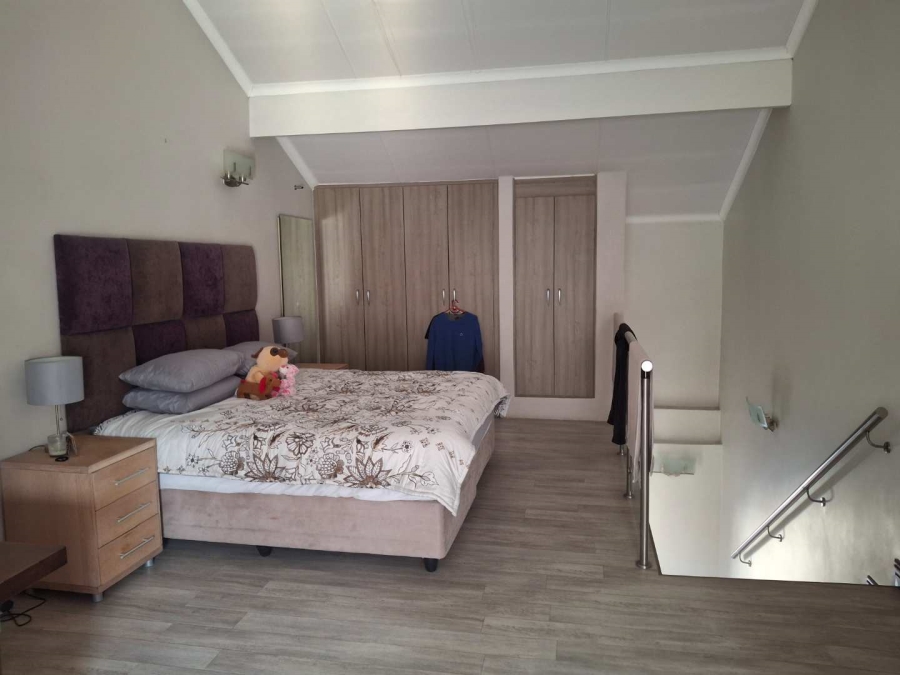 To Let 1 Bedroom Property for Rent in Morningside Gauteng