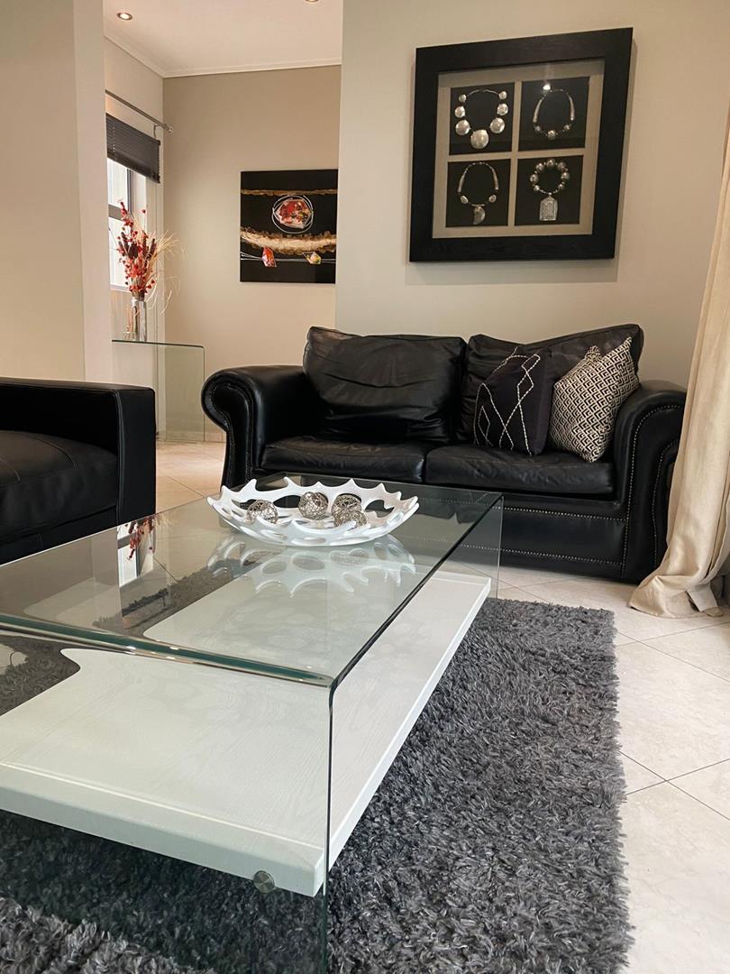 To Let 2 Bedroom Property for Rent in Morningside Gauteng