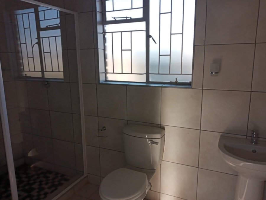 To Let 3 Bedroom Property for Rent in Riversdale Gauteng