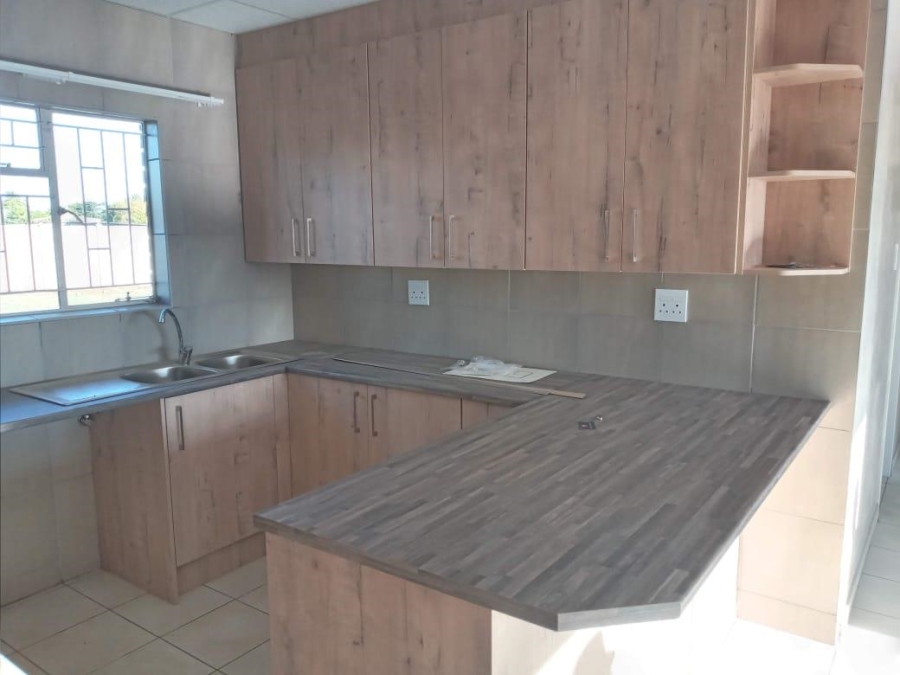 To Let 3 Bedroom Property for Rent in Riversdale Gauteng