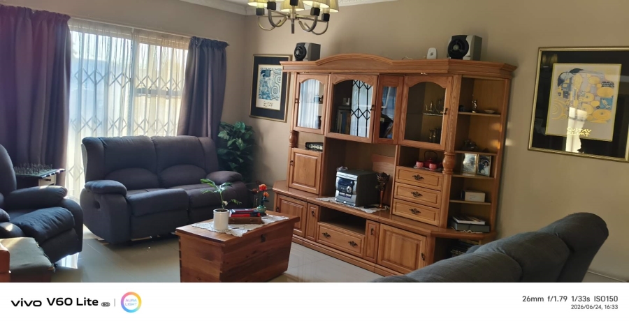 To Let 3 Bedroom Property for Rent in Meyersdal Gauteng