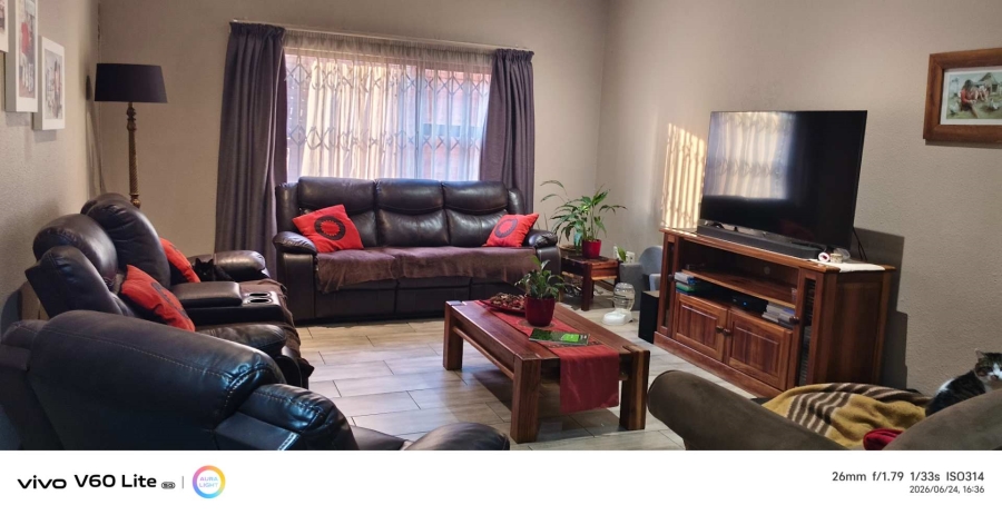 To Let 3 Bedroom Property for Rent in Meyersdal Gauteng