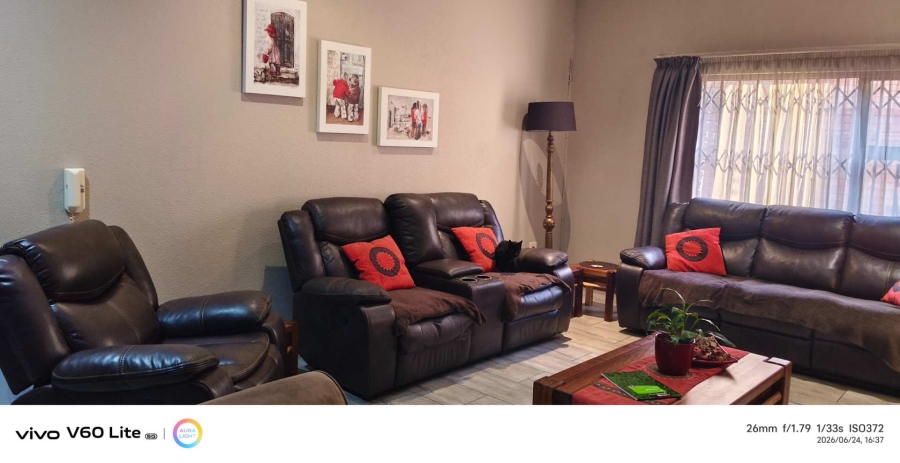 To Let 3 Bedroom Property for Rent in Meyersdal Gauteng