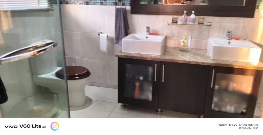 To Let 3 Bedroom Property for Rent in Meyersdal Gauteng