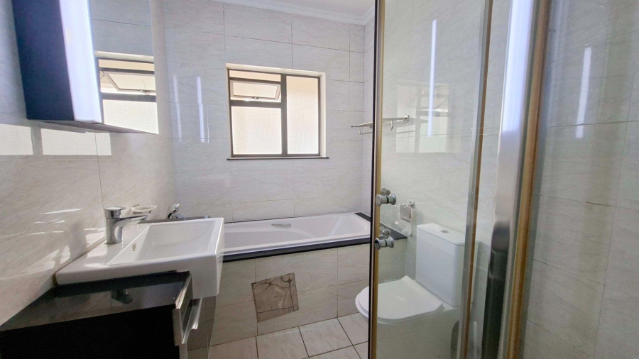 2 Bedroom Property for Sale in Craigavon Gauteng