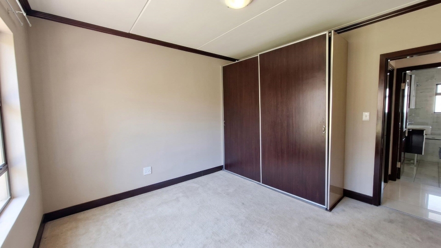 2 Bedroom Property for Sale in Craigavon Gauteng