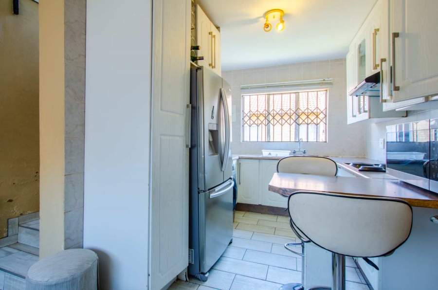 3 Bedroom Property for Sale in Witpoortjie Gauteng