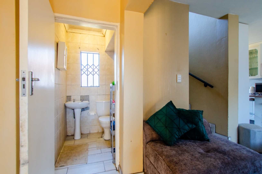 3 Bedroom Property for Sale in Witpoortjie Gauteng
