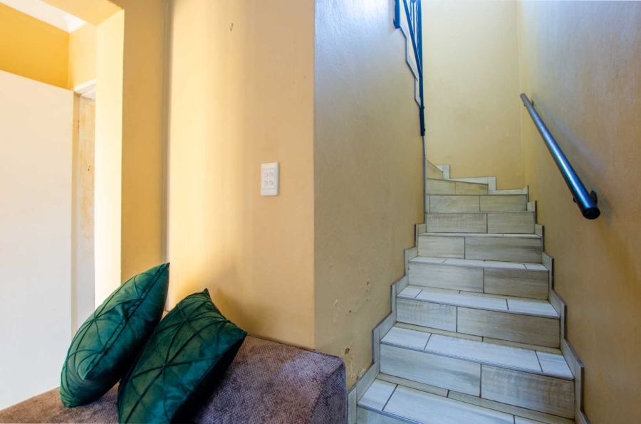 3 Bedroom Property for Sale in Witpoortjie Gauteng