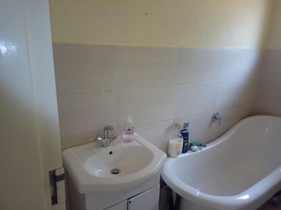 3 Bedroom Property for Sale in Hesteapark Gauteng