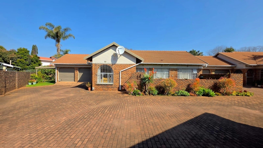 3 Bedroom Property for Sale in Birchleigh Gauteng