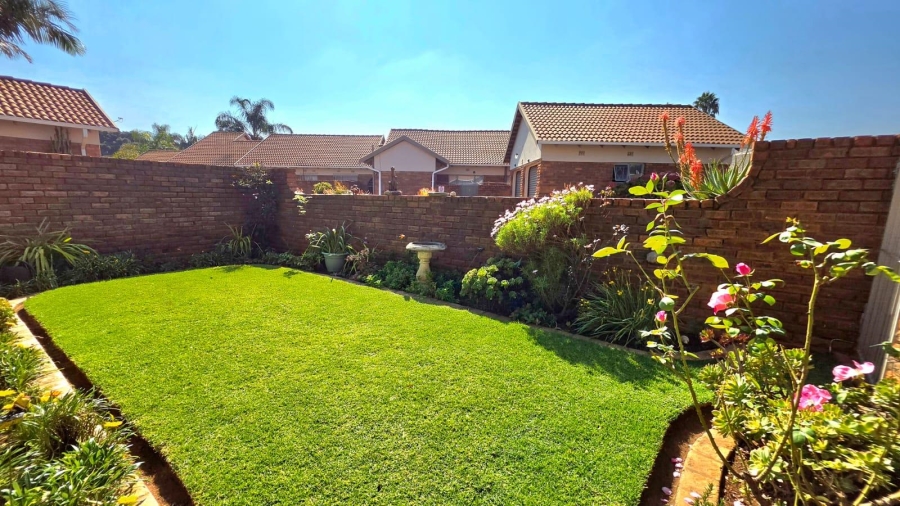3 Bedroom Property for Sale in Birchleigh Gauteng
