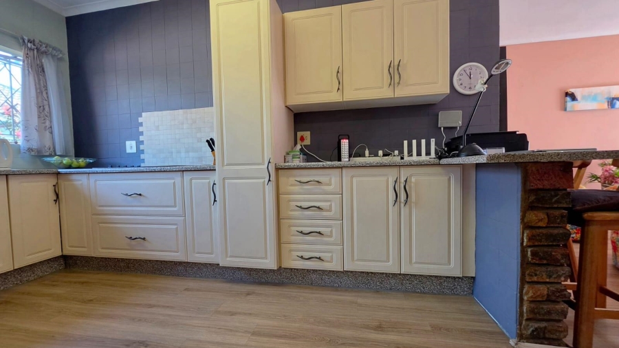 3 Bedroom Property for Sale in Birchleigh Gauteng