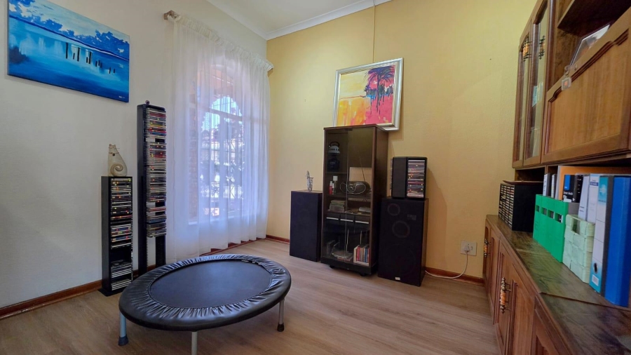 3 Bedroom Property for Sale in Birchleigh Gauteng