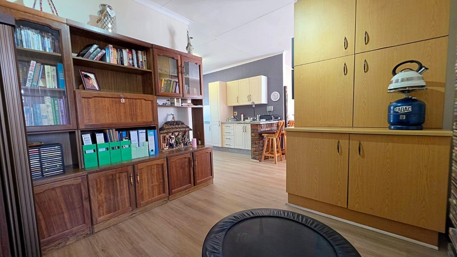 3 Bedroom Property for Sale in Birchleigh Gauteng