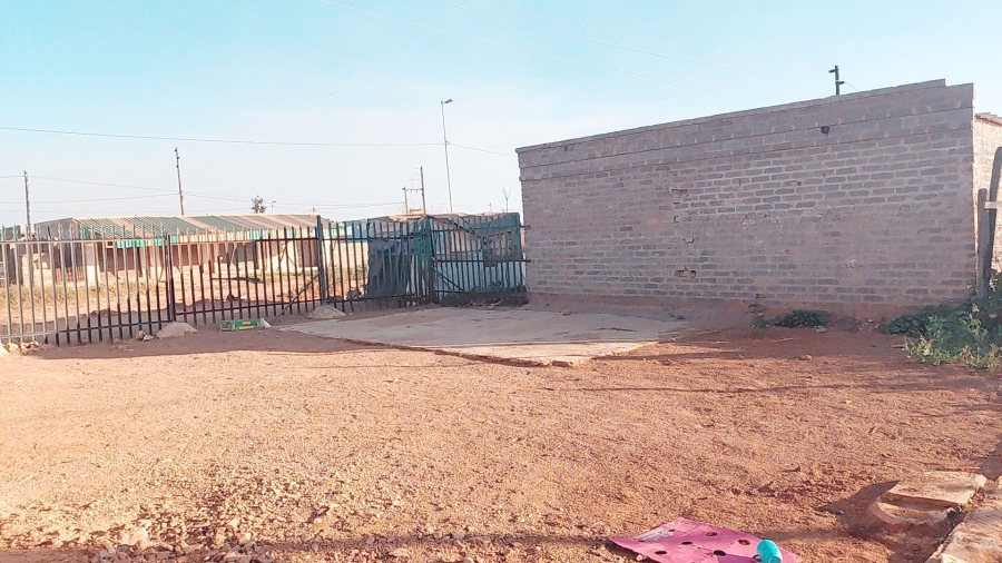 2 Bedroom Property for Sale in Drieziek Gauteng