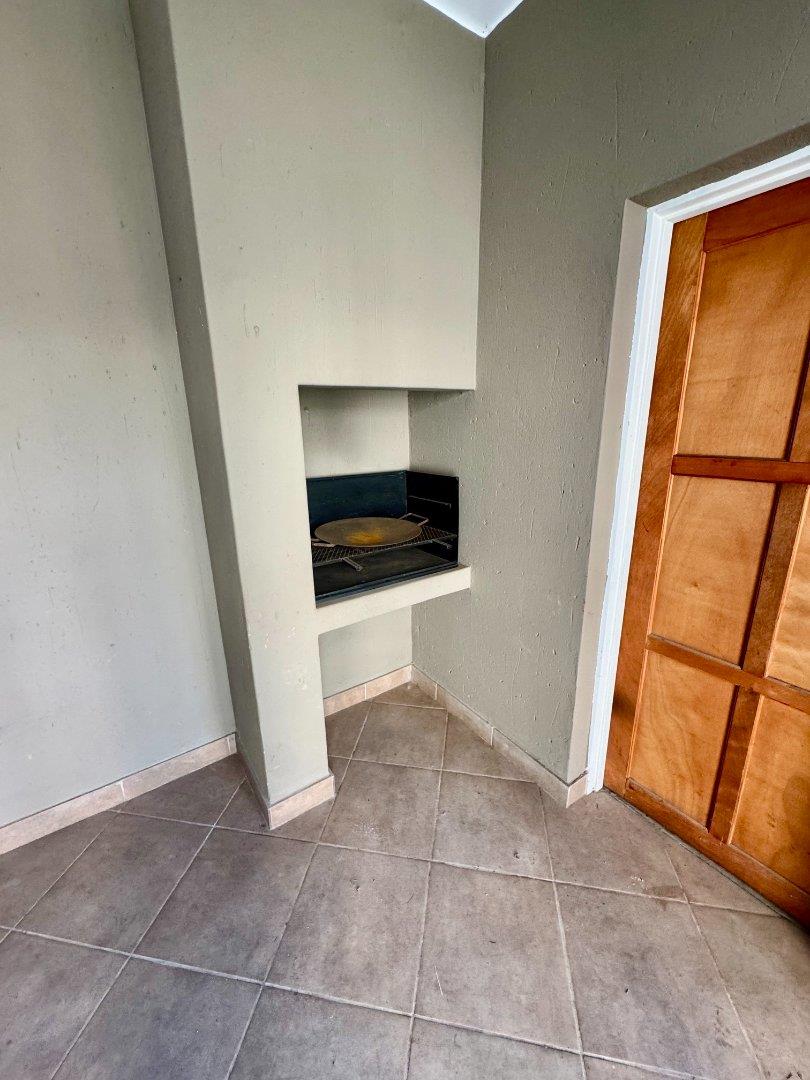 2 Bedroom Property for Sale in Brentwood Park Gauteng
