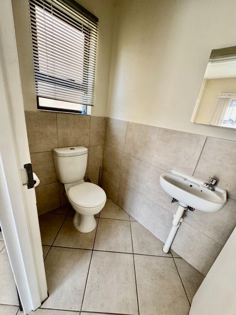 2 Bedroom Property for Sale in Brentwood Park Gauteng