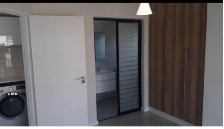 To Let 1 Bedroom Property for Rent in Waterfall Gauteng