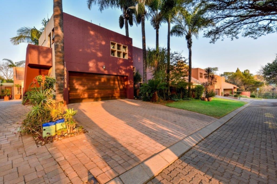 3 Bedroom Property for Sale in Faerie Glen Gauteng
