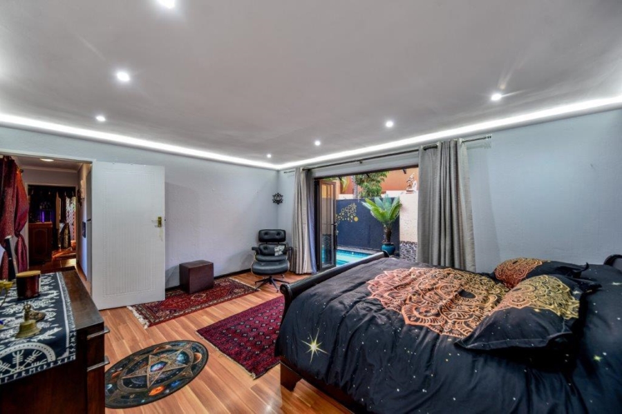 3 Bedroom Property for Sale in Faerie Glen Gauteng